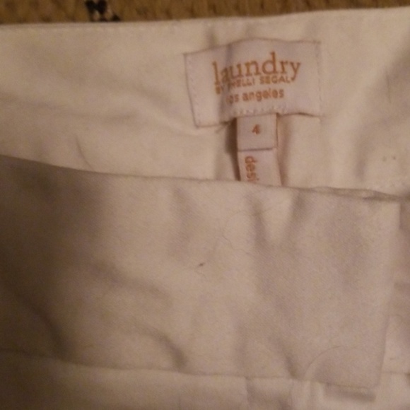 Laundry by shelly Segal - Picture 2 of 4